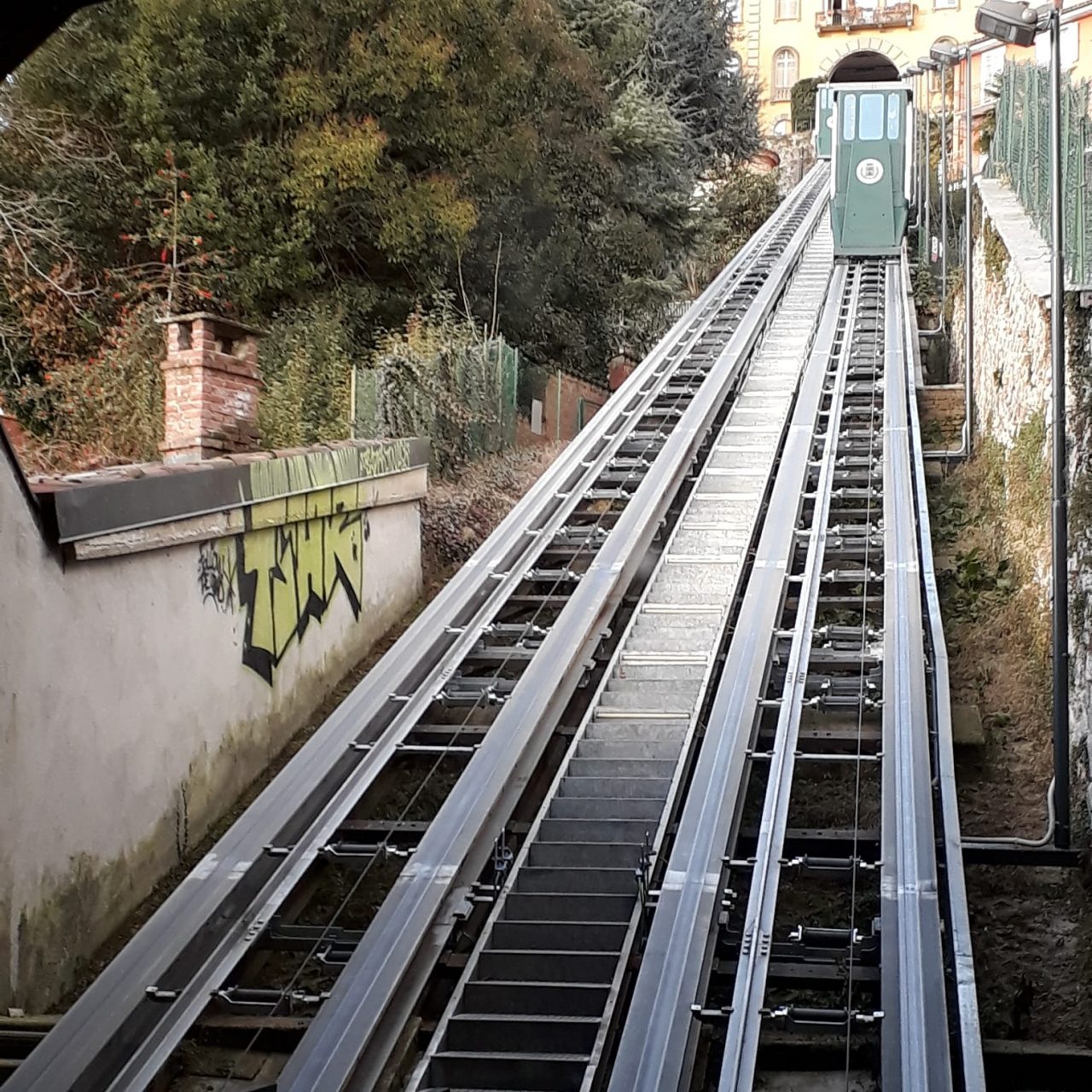 Funicolare, da lunedì via ai lavori sui binari