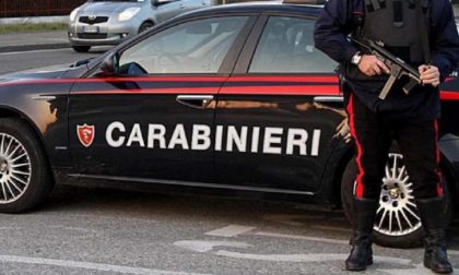 Ai carabinieri:”Vado a fare un lavoro di riparazione”. Ma é falso, denunciato