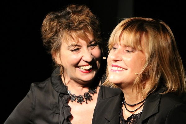 «Rido di me, prima che lo faccia tu». Lo show di Serena Dandini a Biella