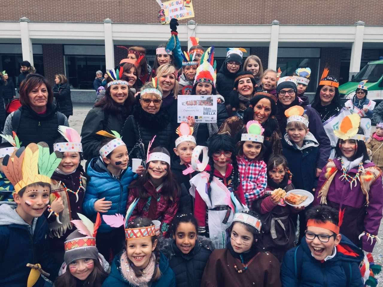 Karneval Run, tra le scuole trionfa la primaria di Sandigliano VIDEO & FOTO