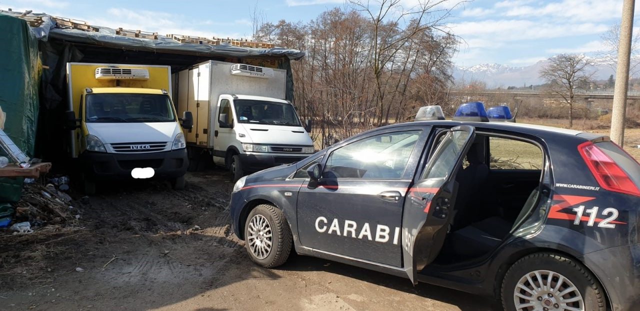 Lager a Cossato: lavoratori trattati come schiavi tra topi e sporcizia