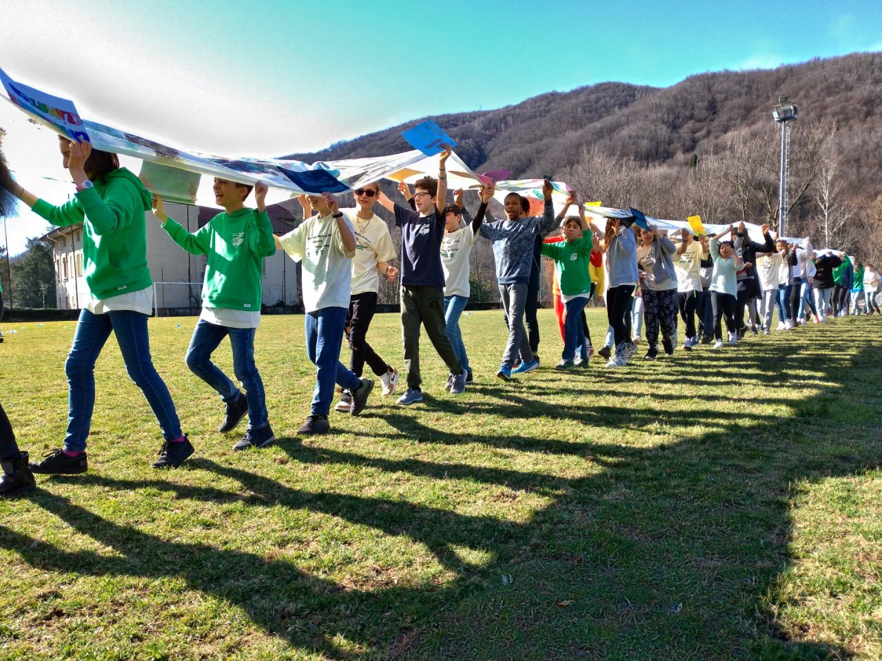 Sciopero simbolico degli studenti di Mosso e Valle Mosso: “Salviamo il pianeta” FOTO VIDEO