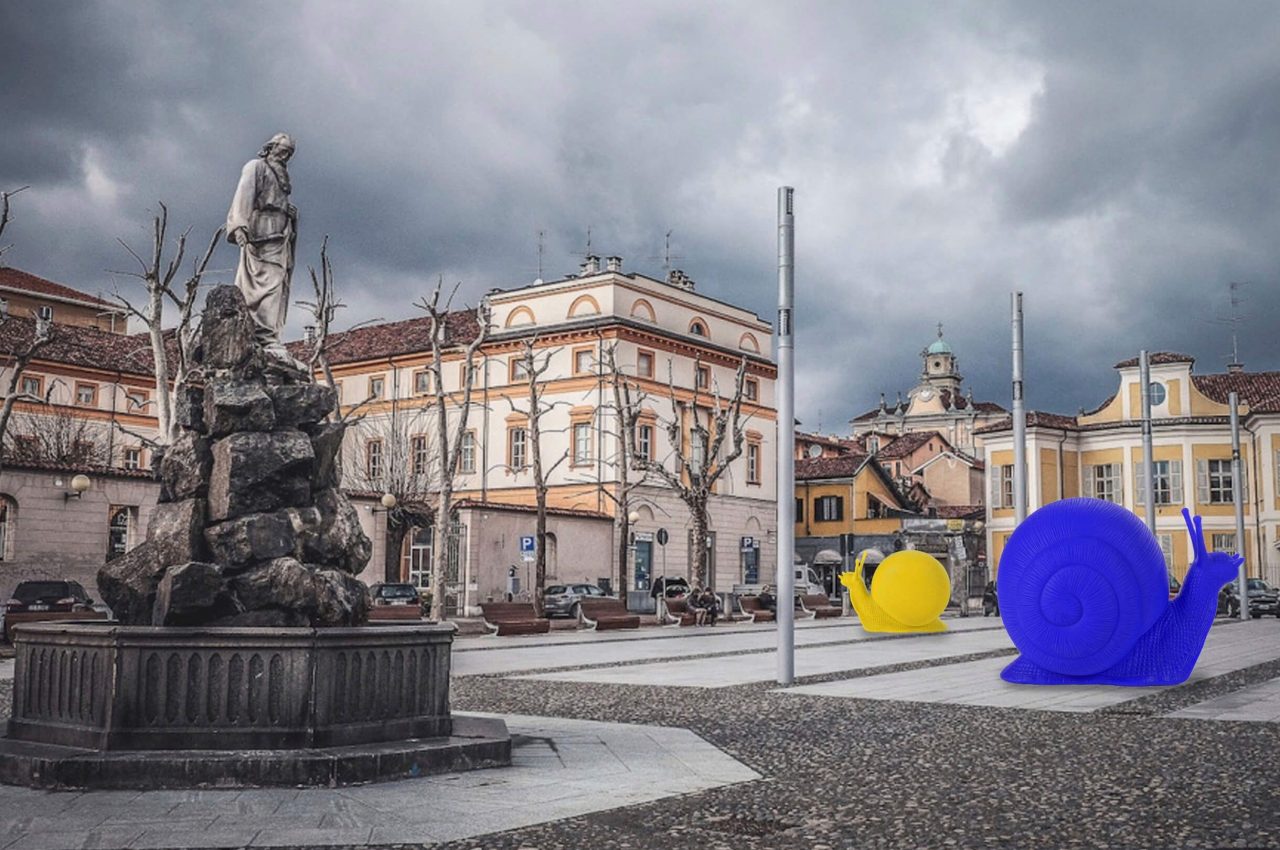 Chiocciole Cracking Art in piazza Duomo pro candidatura Unesco