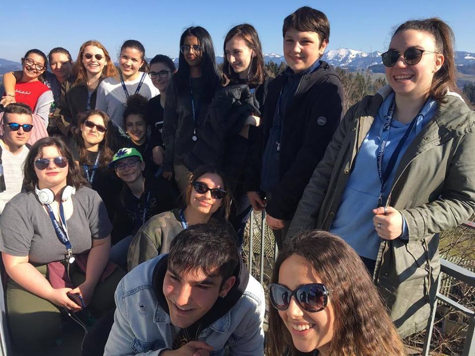 «Viaggio costoso? Ce lo dividiamo»