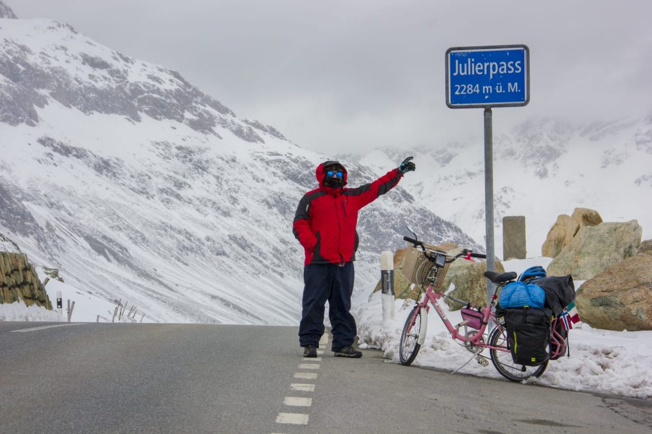 Omar supera le Alpi sotto una bufera di neve