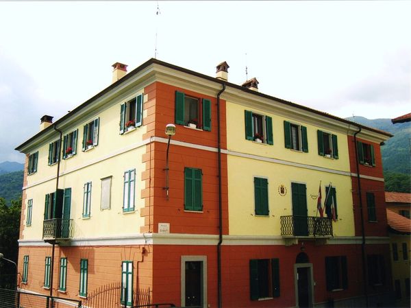 Camandona, ladri di rame e “fototrappole”: il sindaco lancia l’allarme