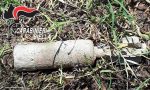 Proiettile da mortaio trovato da un agricoltore sotto una zolla