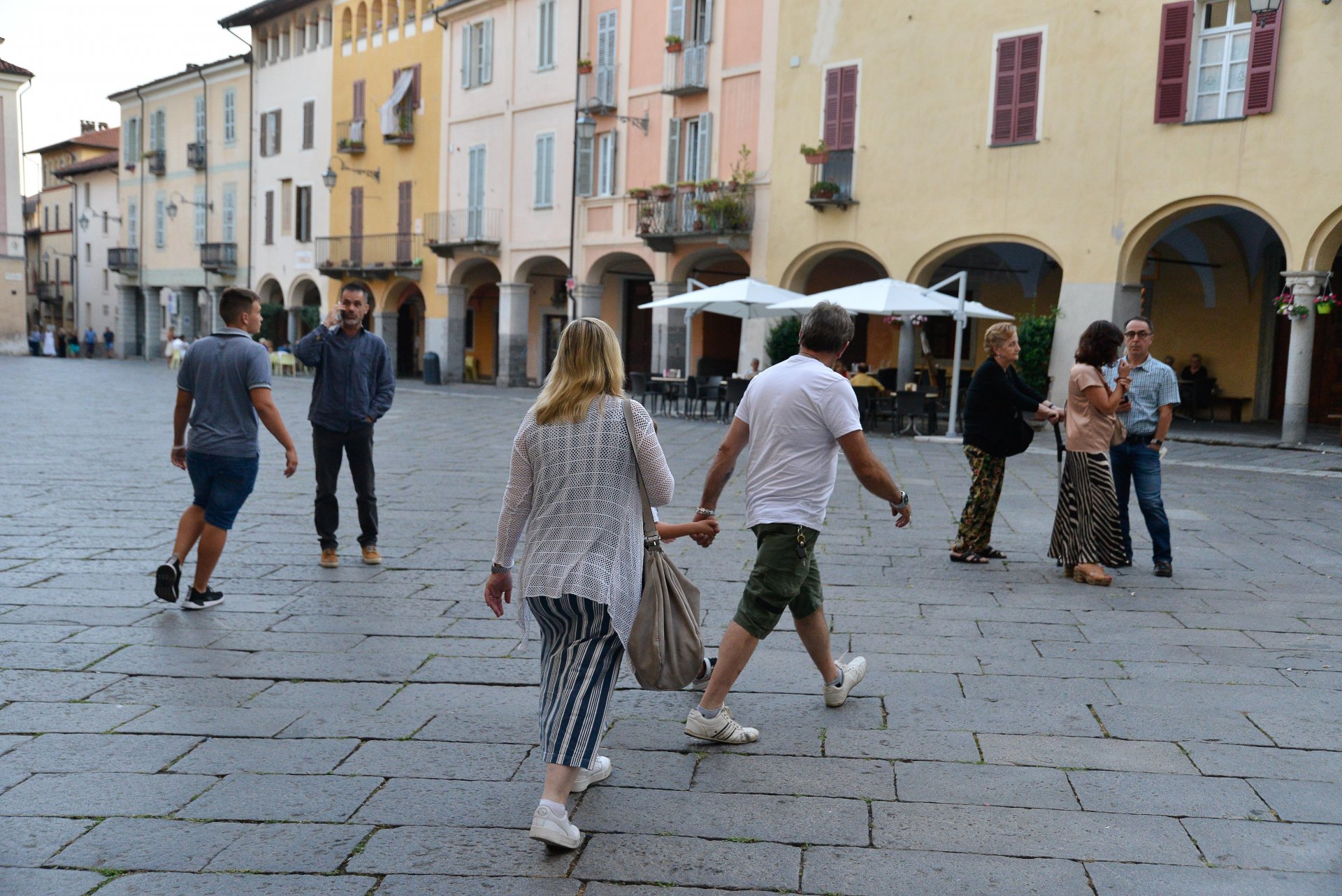 PIAZZA CISTERNA (2)