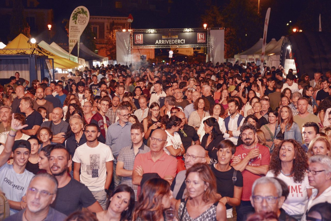 Bolle di Malto, 67mila in piazza: «Ma da soli non reggiamo»