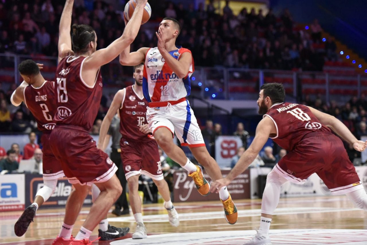 Edilnol brillante e vincente, fa divertire i suoi tifosi
