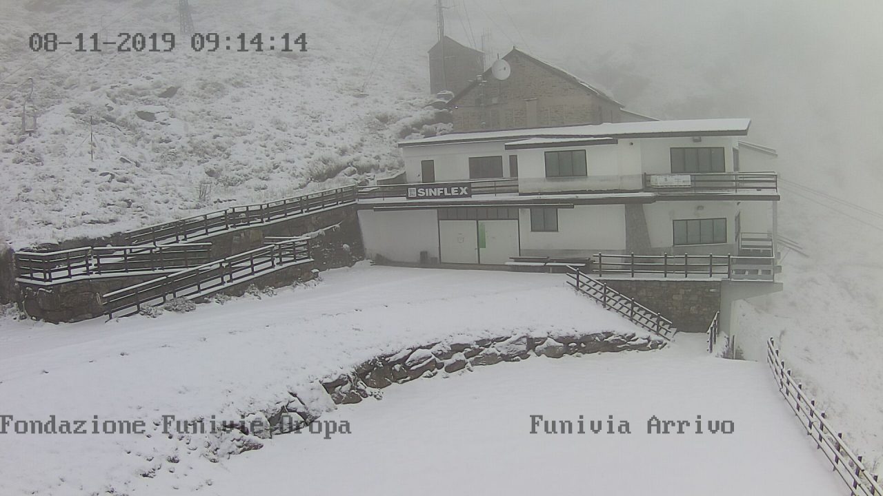 Prima neve sulle montagne biellesi FOTO
