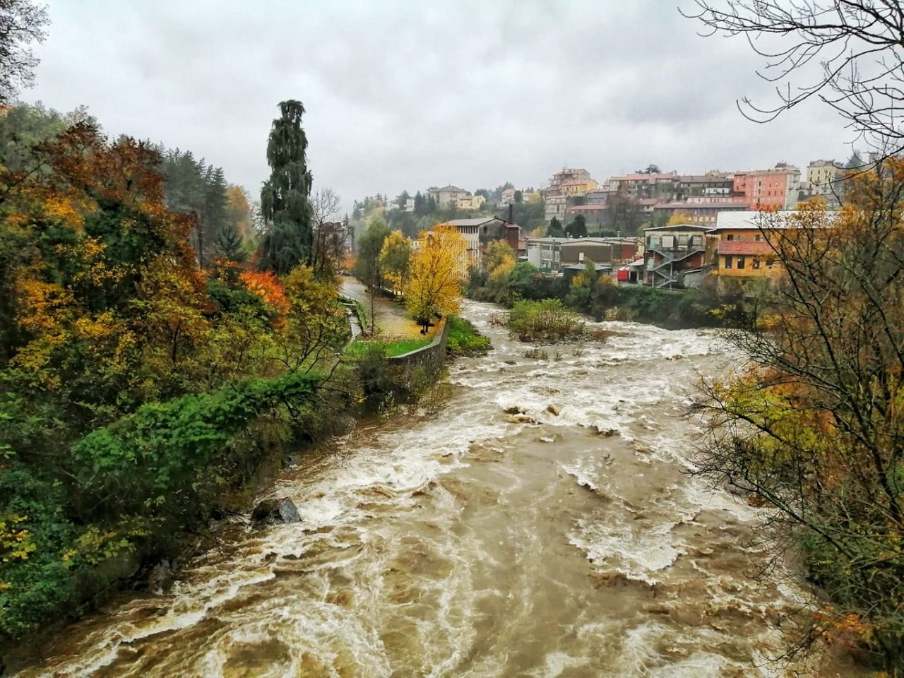 Maltempo, è allerta arancione anche sul Piemonte nord-occidentale