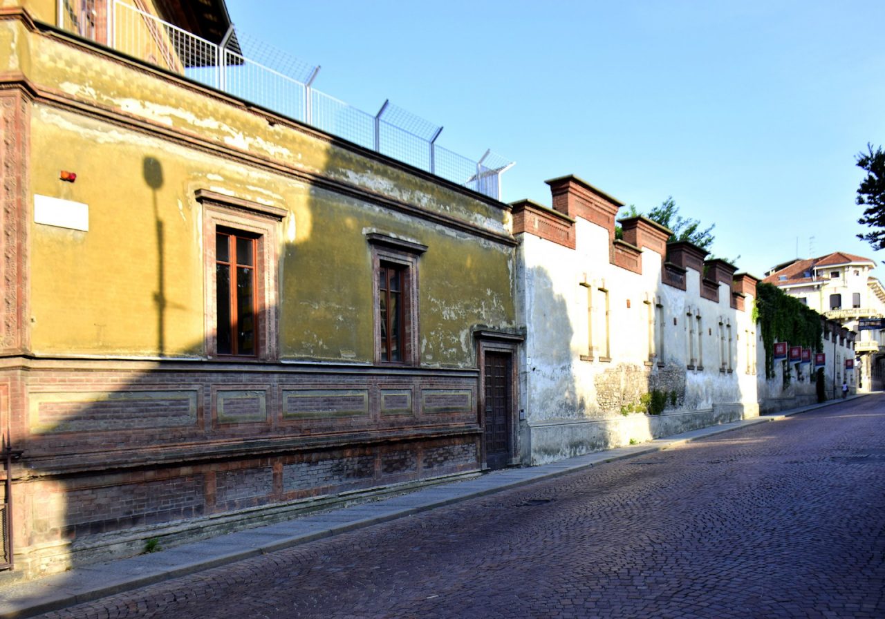 Via Pietro Micca, bocciata l’asfaltatura