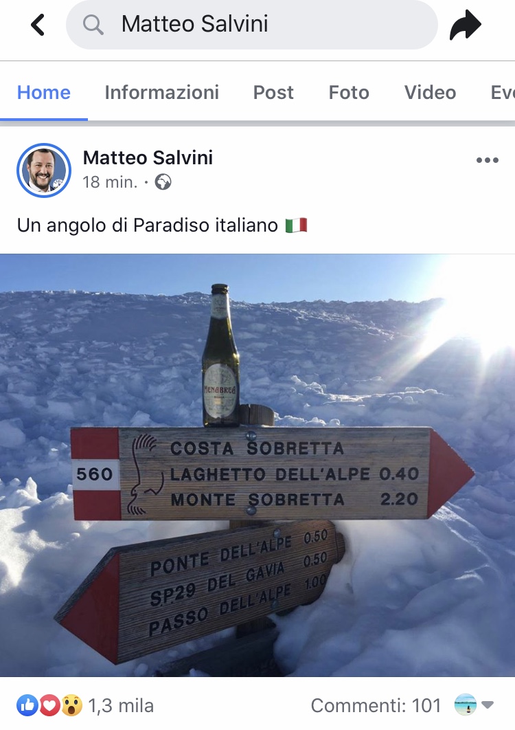 Matteo Salvini beve birra biellese