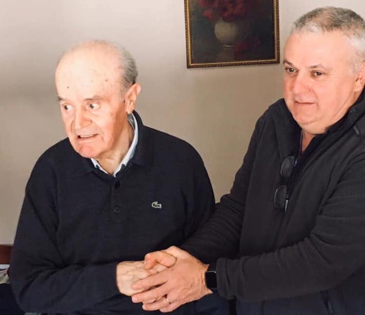 Pray, dona 400.000 euro al Comune per una “casa albergo” anziani