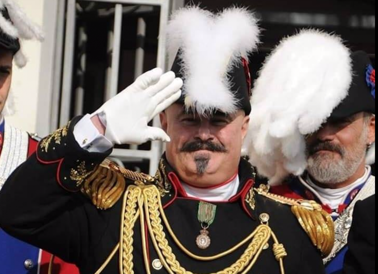 Alloggi gratuiti per personale Asl, il gesto del Generale del Carnevale di Ivrea