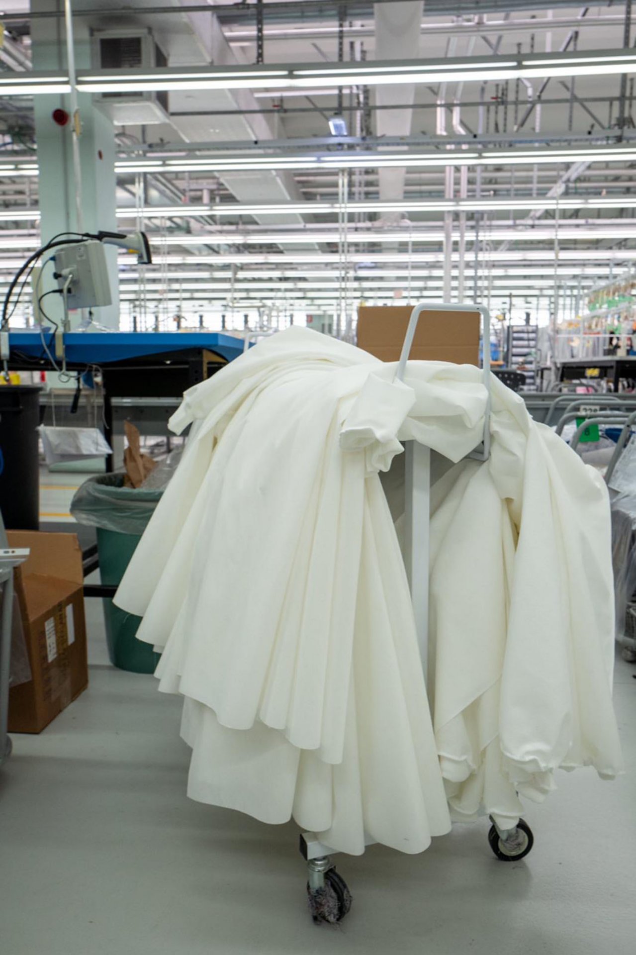 THE ZEGNA GROUP TO MANUFACTURE 280,000 PROTECTIVE HOSPITAL SUITS (3)