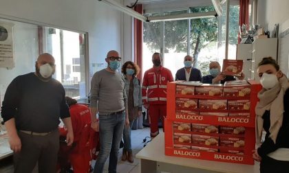 450 colombe in omaggio da Inchiostro e De Mori per Protezione civile, Cri e biellesi in difficoltà