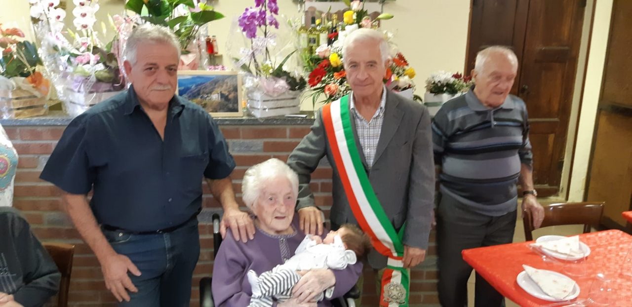 Addio a Ines, lattaia centenaria