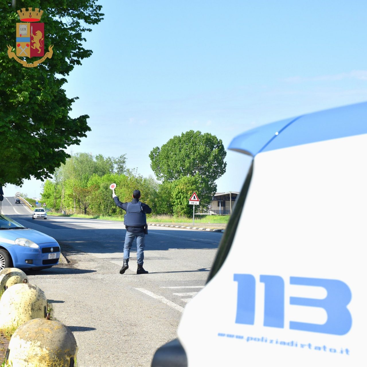 Insultano i poliziotti su Facebook: in sei nei guai per diffamazione e oltraggio