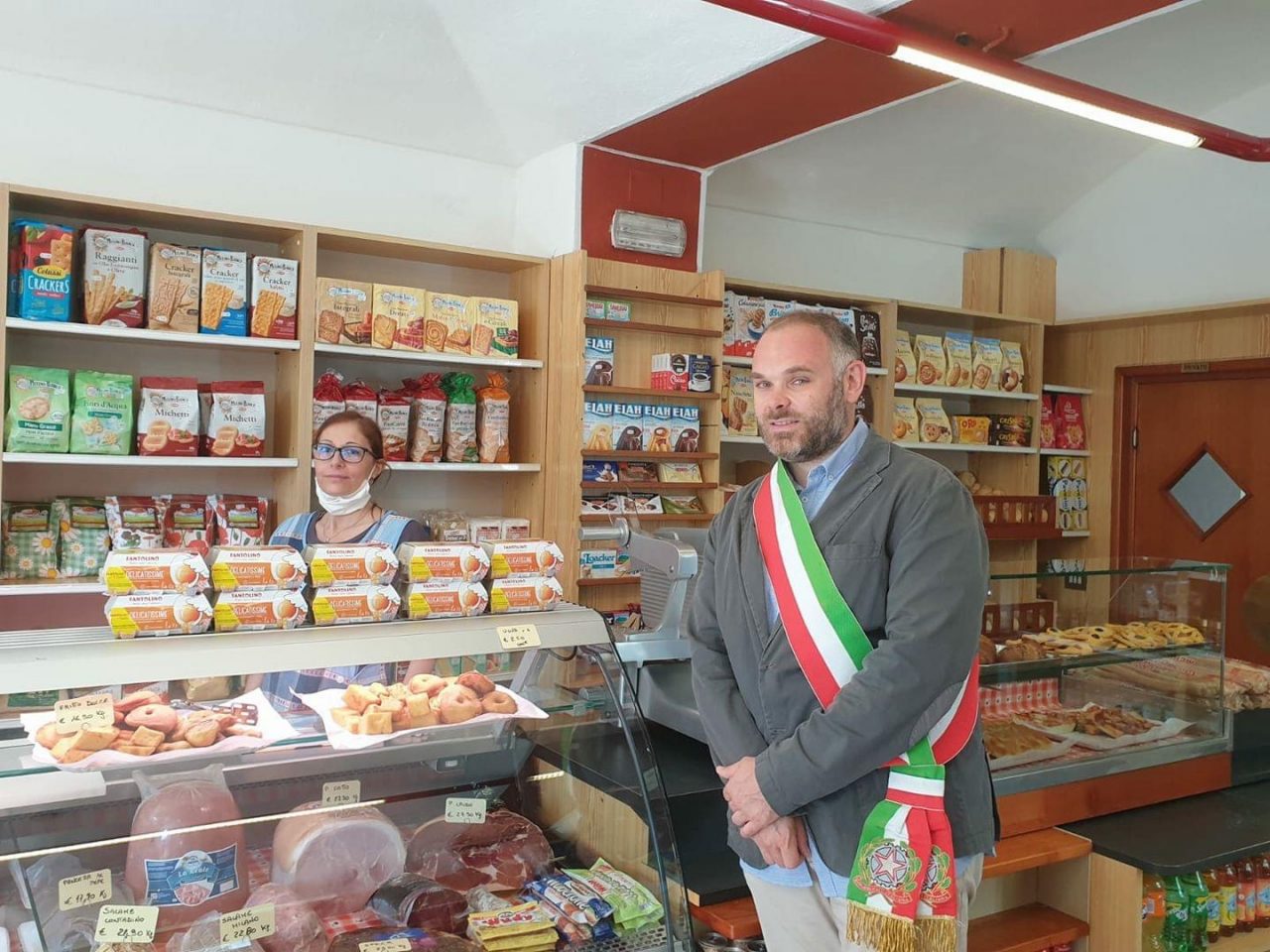 Muzzano “ritrova” il negozio di alimentari
