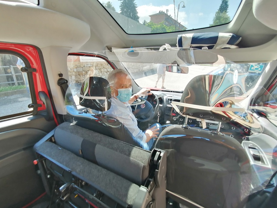 L’appello dell’associazione Delfino: “Serve una nuova auto”