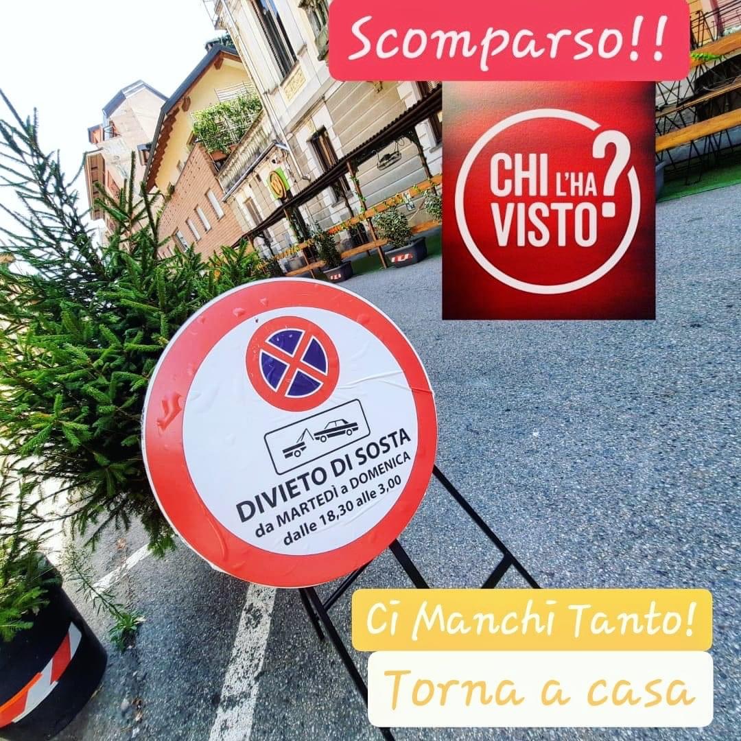 Al Walhalla rubato cartello di divieto di sosta