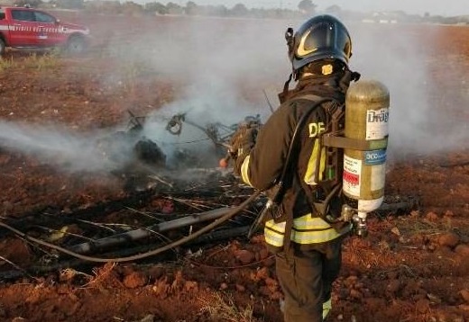 E’ un piemontese di 54 anni l’uomo morto carbonizzato  precipitato con il deltaplano