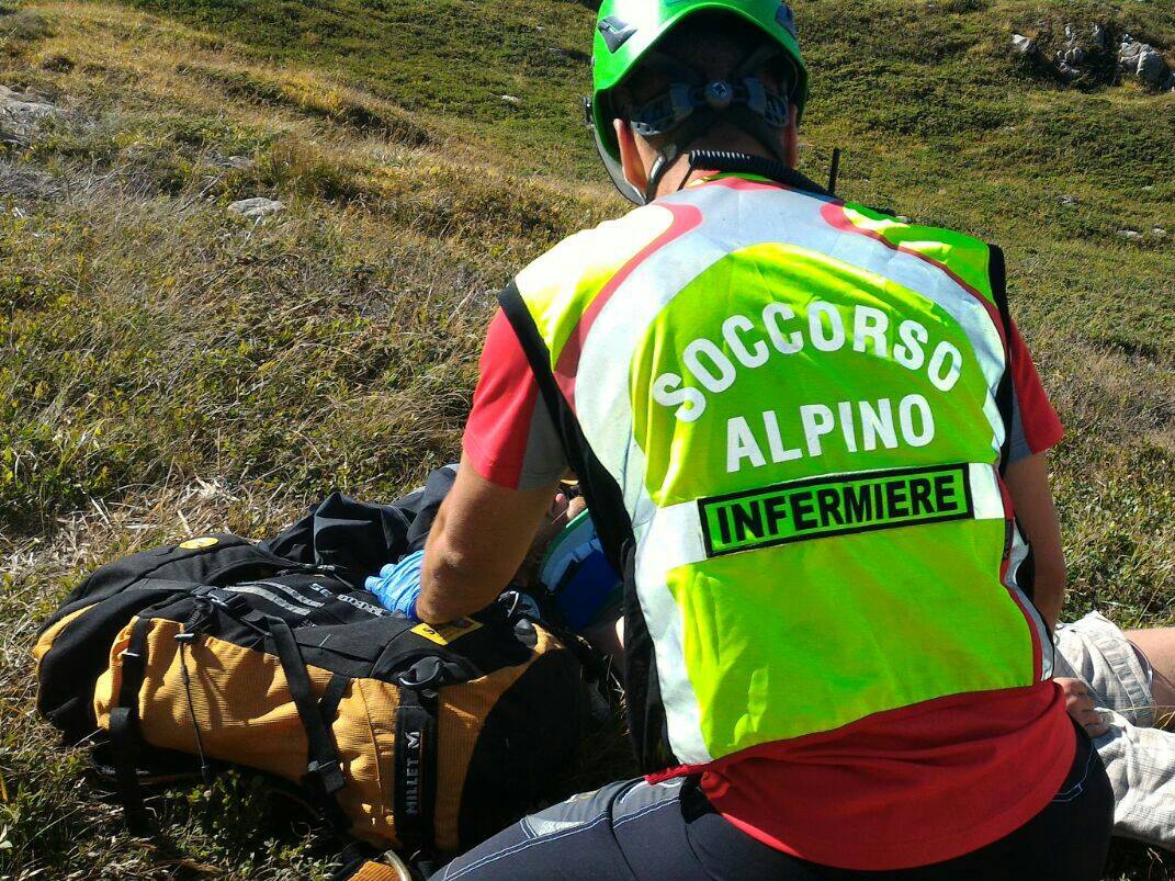 Frana sul Cervino, evacuati più di 20 alpinisti