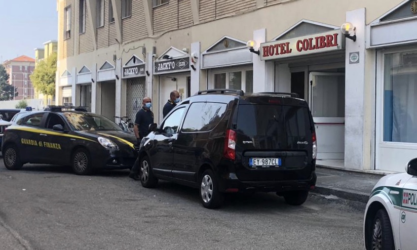 Chiuso il centro d’accoglienza all’ex Colibrì. Migranti trasferiti