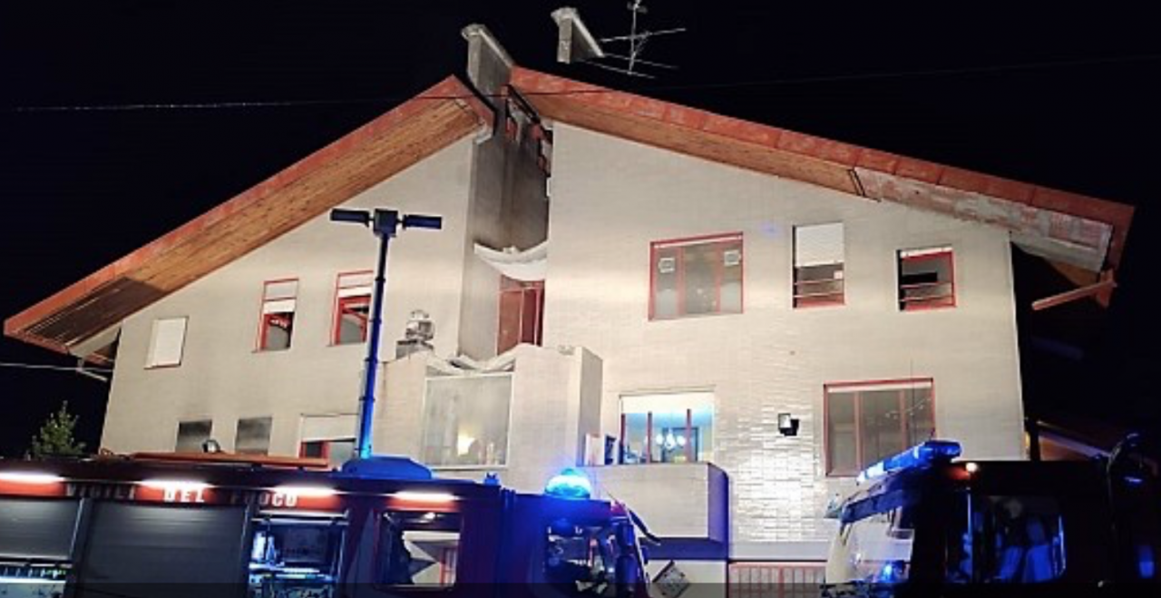 Fiamme al pub Mulligans di Gattinara: due intossicati