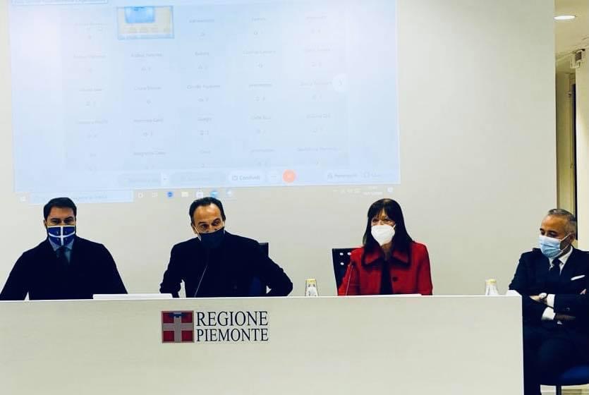 Cirio: “Tasse ai colossi del web a favore delle piccole botteghe”