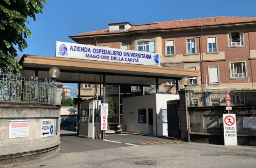 Si butta dal balcone: gravissimo 17enne ricoverato in codice rosso