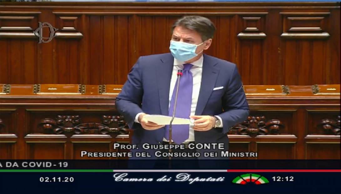 Ecco la nuova stretta anti Covid annunciata dal premier Conte