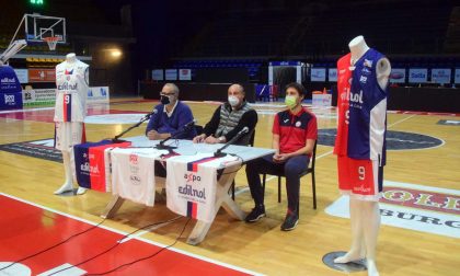 Il basket riparte: ecco le nuove divise di Pallacanestro Biella