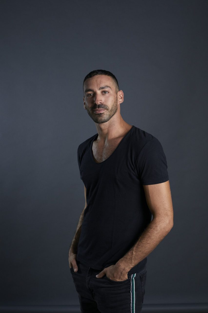 Da Vigliano a Monaco, Robin Strona danza in “Paradigma”