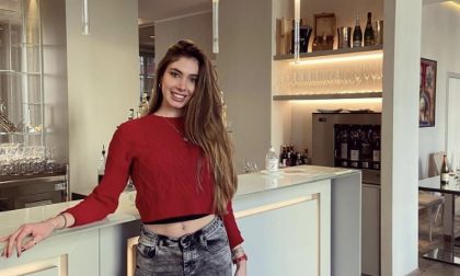 La modella Michela Russo avvistata in un ristorante di Biella