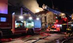 Problemi alla canna fumaria, brucia il tetto di una casa a Castelletto Cervo