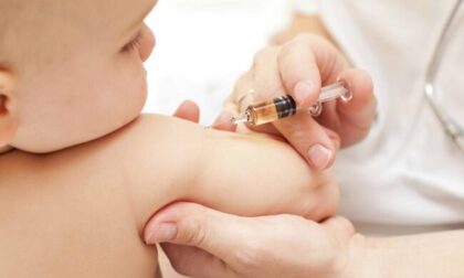 Vaccino e reazioni avverse, il tribunale "risarcisce" una bambina
