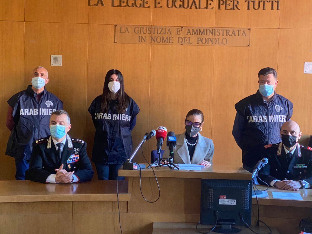 Furbetti vaccino, 23 indagati. Avvisi di garanzia anche ai vertici Asl Bi Poggio e D’Aloia