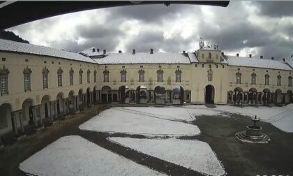 A Oropa ha nevicato. Ecco le foto del Santuario imbiancato