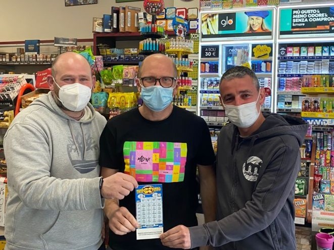 Con un “Gratta e vinci” da 10 euro ne vince 5mila