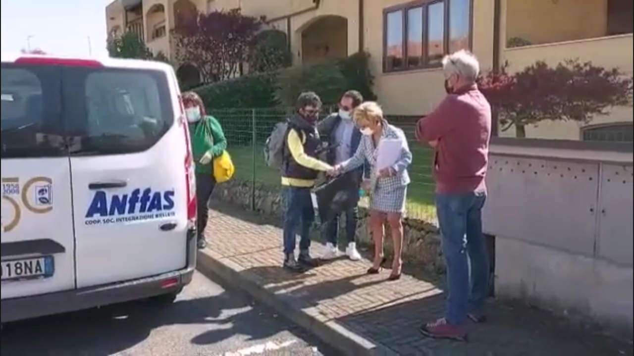 La vittoria di Carlos fotografo “special”: è tornato a casa