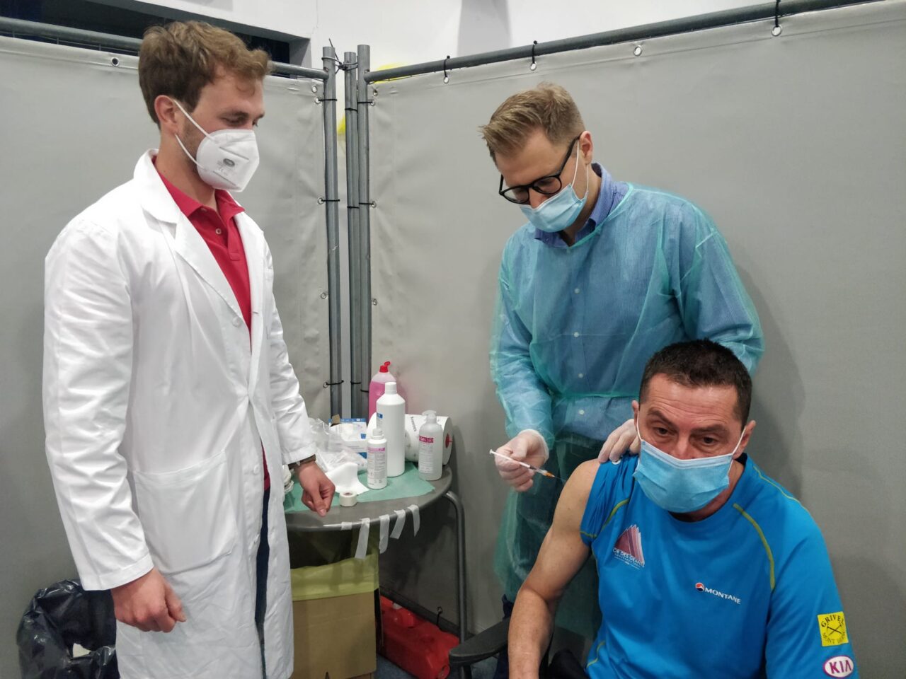 Vaccini, in Piemonte metà popolazione ha completato il ciclo
