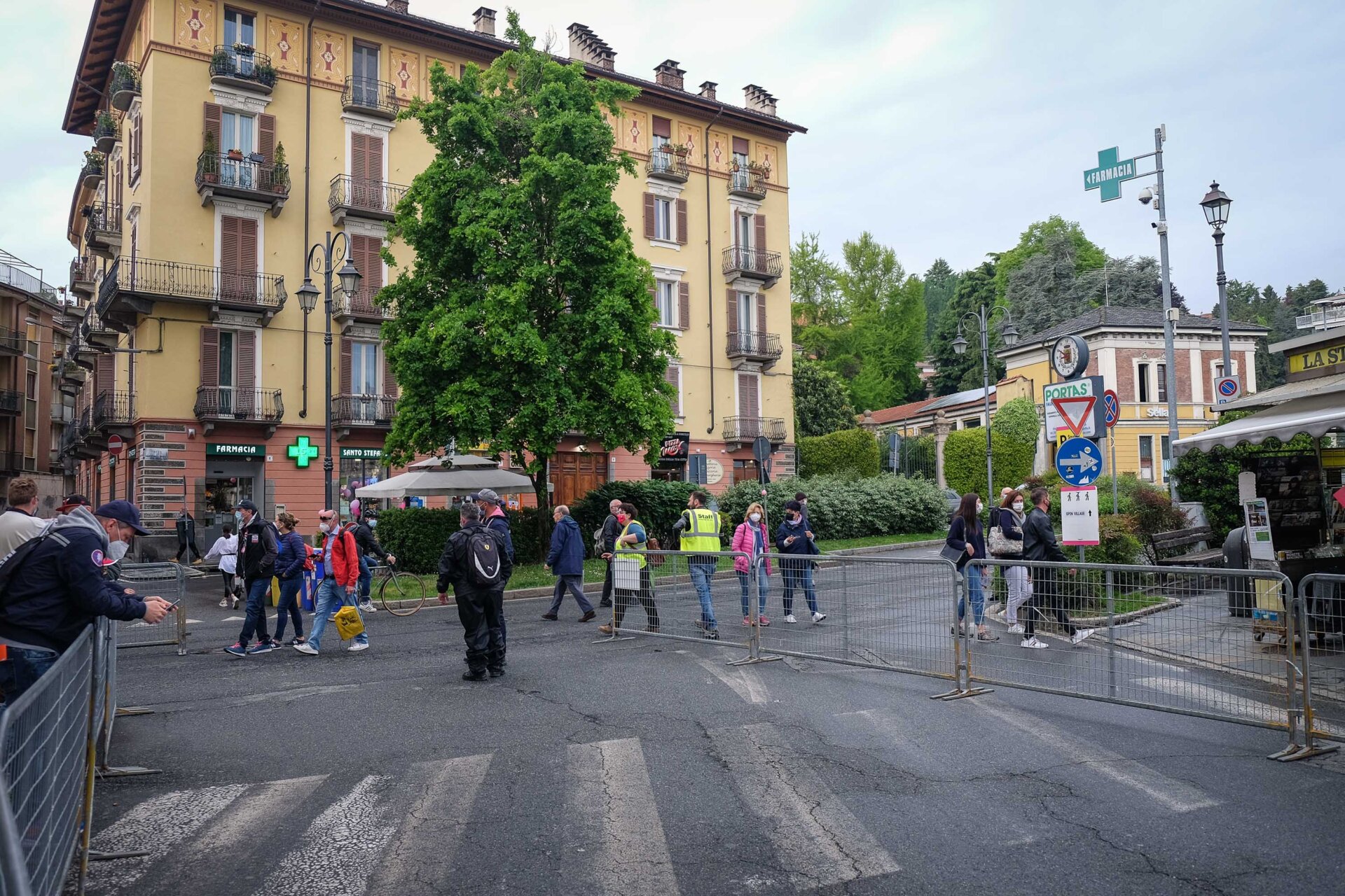 2021-05-10 Partenza tappa giro d'Italia Biella – Canale-008-(ex-IMG06441)