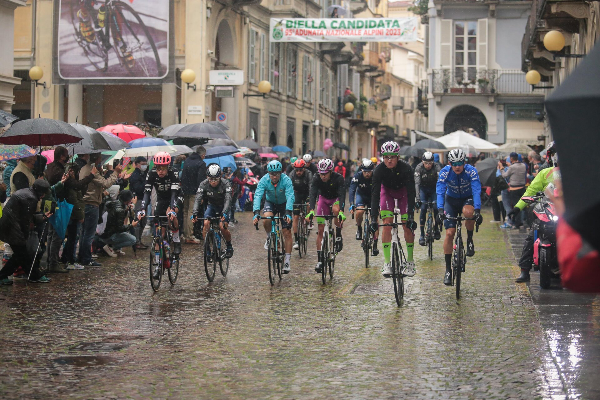 2021-05-10 Partenza tappa giro d'Italia Biella – Canale-234-(ex-IMG_8704)