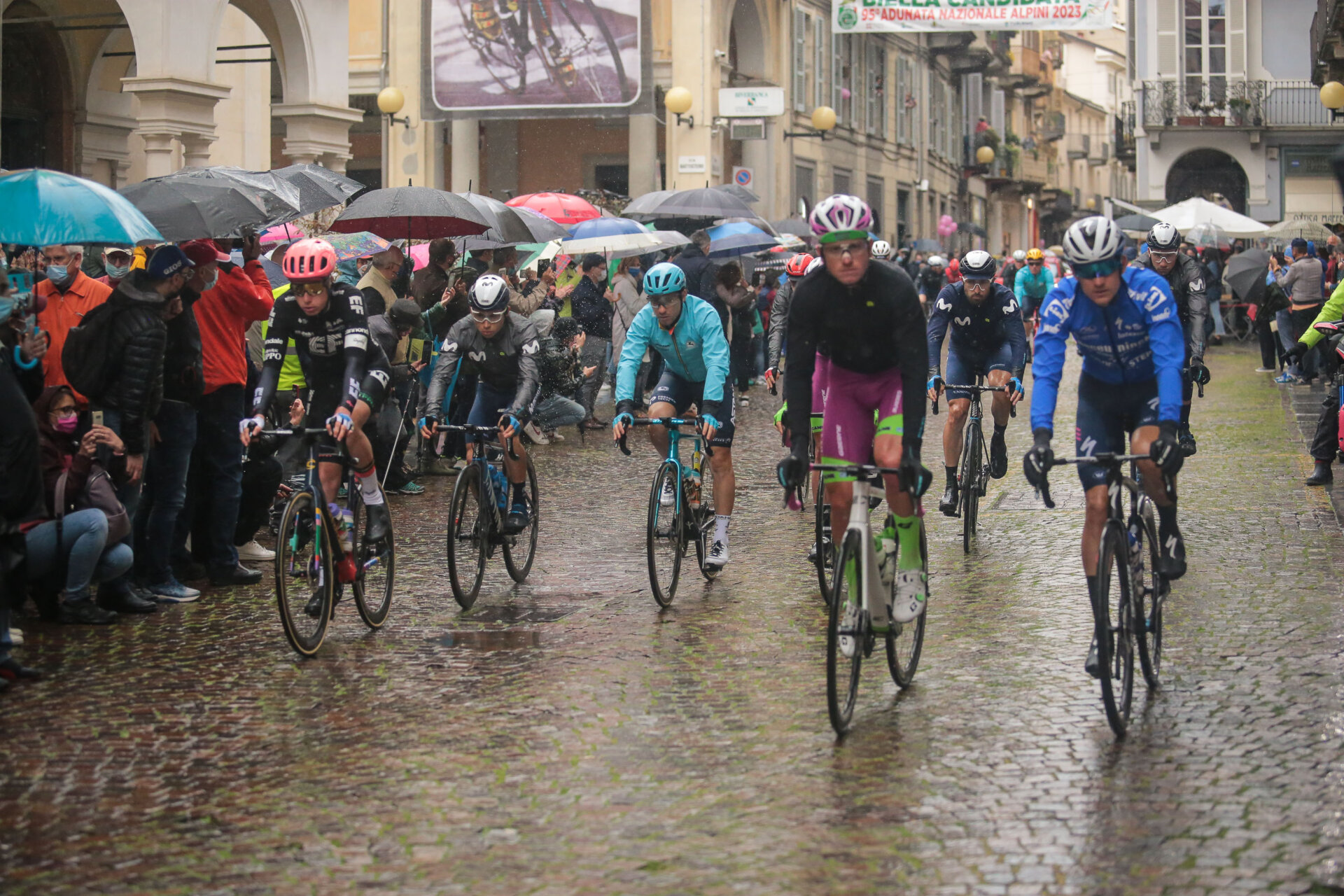 2021-05-10 Partenza tappa giro d'Italia Biella – Canale-235-(ex-IMG_8705)