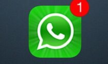 Ecco la nuova truffa che corre su WhatsApp, attenti anche ai messaggi dei vostri amici
