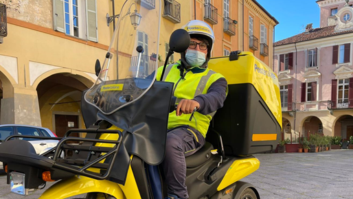 Poste, a Biella la consegna con i “tricicli termici”