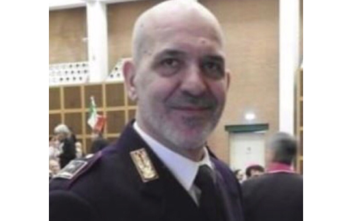 Polizia, in pensione l’ispettore Giorgio Santi